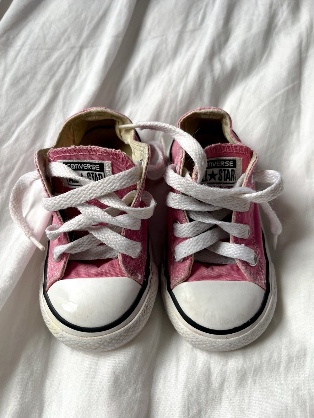 Converse Pink Baby Shoes Sneakers low tops size 6 toddler